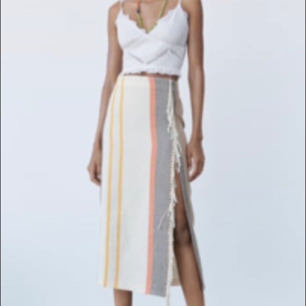 ZARA STRIPED SKIRT WITH FRINGE